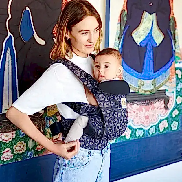 Ergobaby Omni Dream (black leopar)